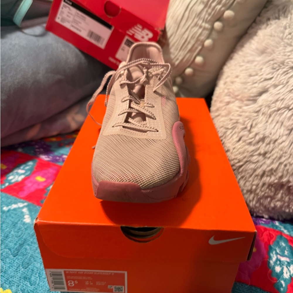 Nike Air Zoom SuperRep 3 in Pink and Orange